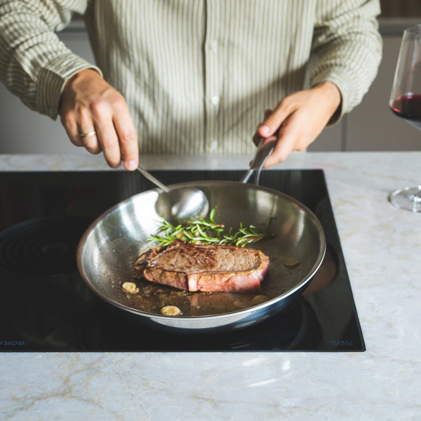 RVS koekenpan 28 cm - 3-laags met dikke bodem (3,5 mm)