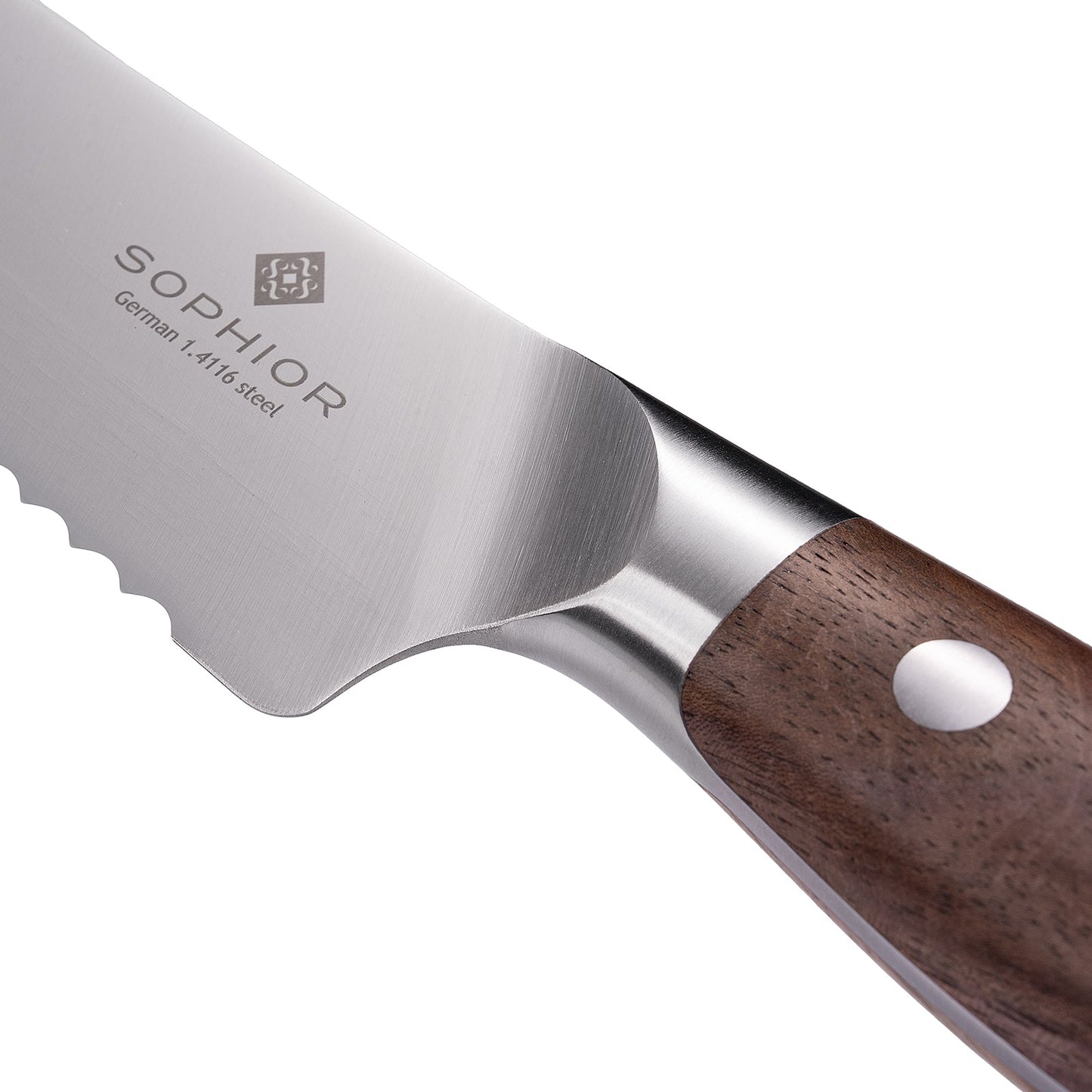 Broodmes 22 cm – Duits staal en walnoothouten handvat