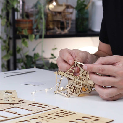 Tropische Uitkijk Vogelhuisje (DIY)