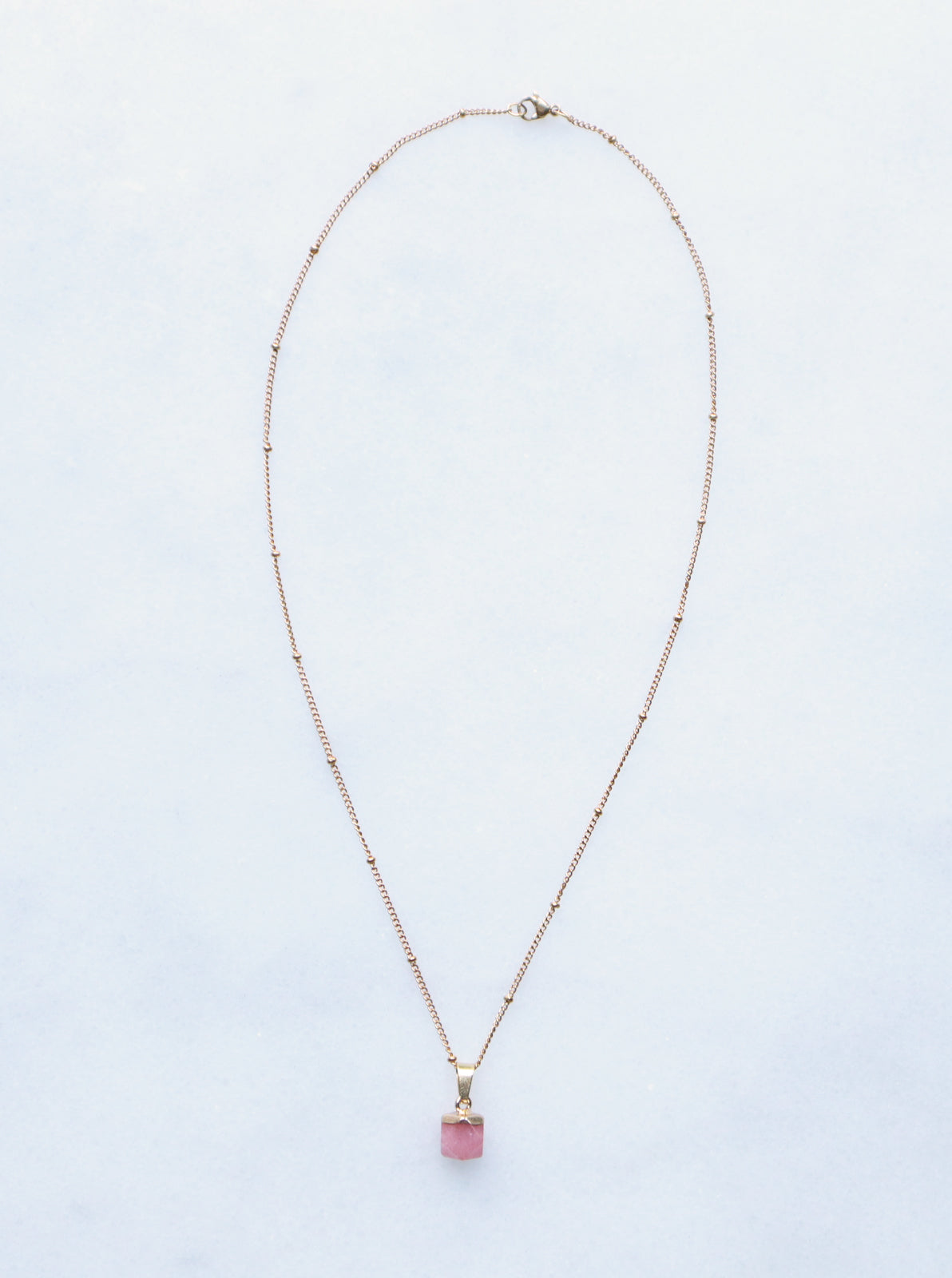 Roze Chalcedony Ketting voor Liefde & Healing