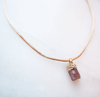 Aardbei Quartz Ketting voor Liefde & Blijschap